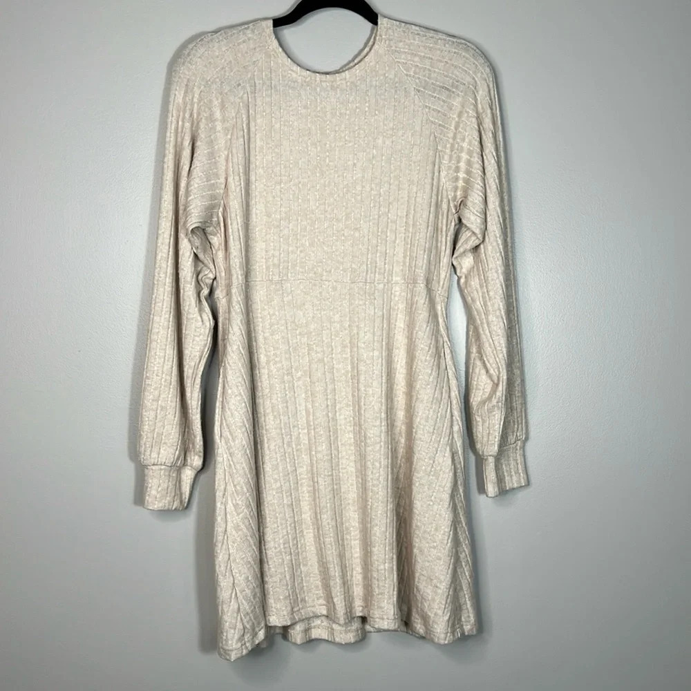 Pink Lily Tan Casual Knit Dress - Medium - EUC